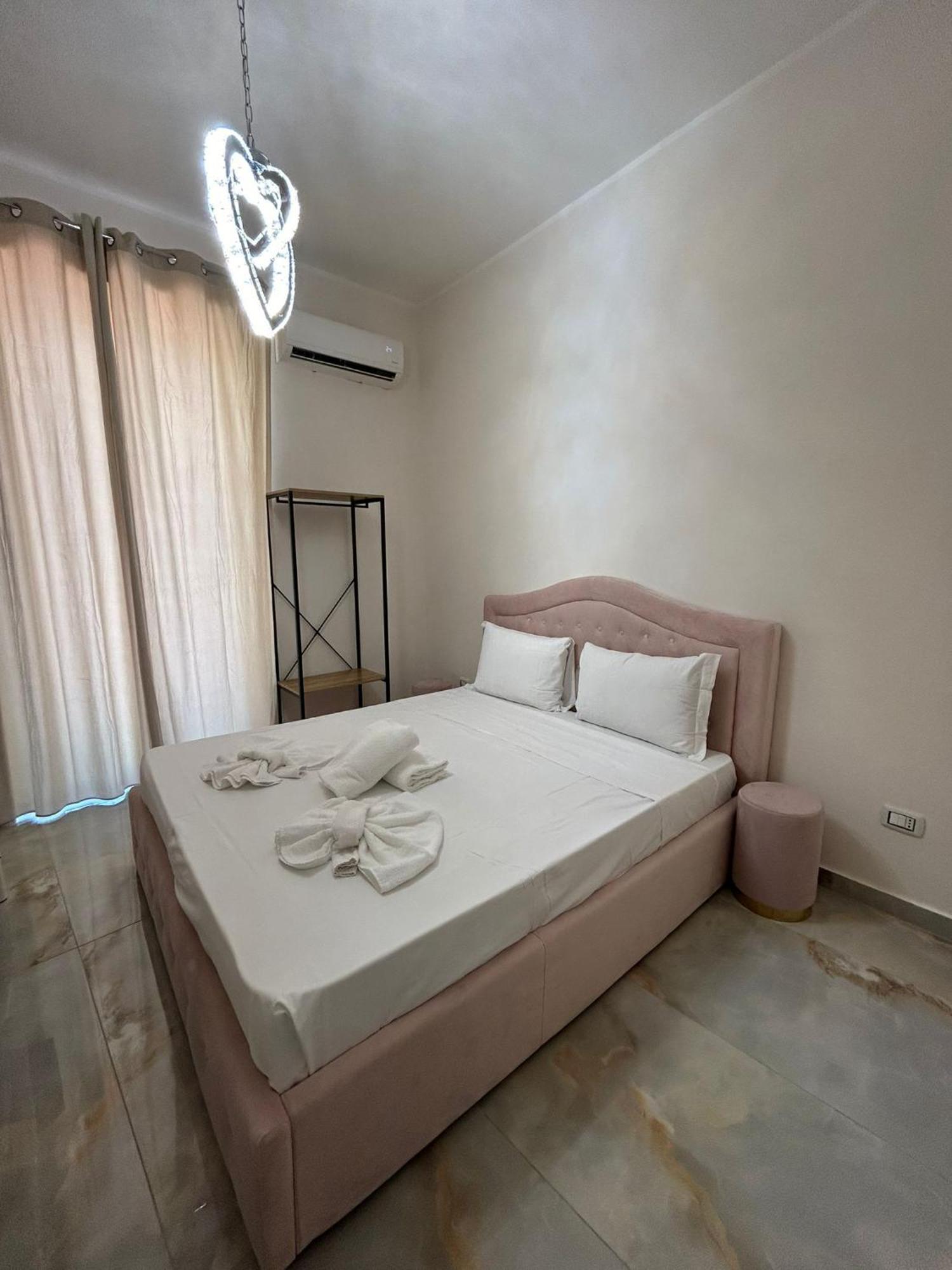 Valentino House Vico Mattonelle 48 Appartement Napels Buitenkant foto